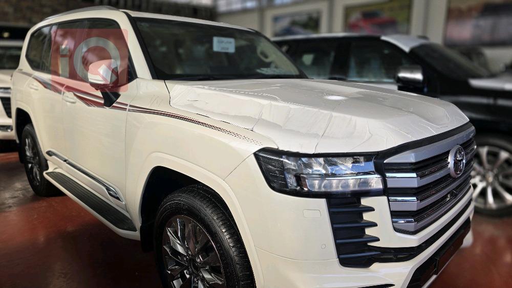 تويوتا لاندكروزر